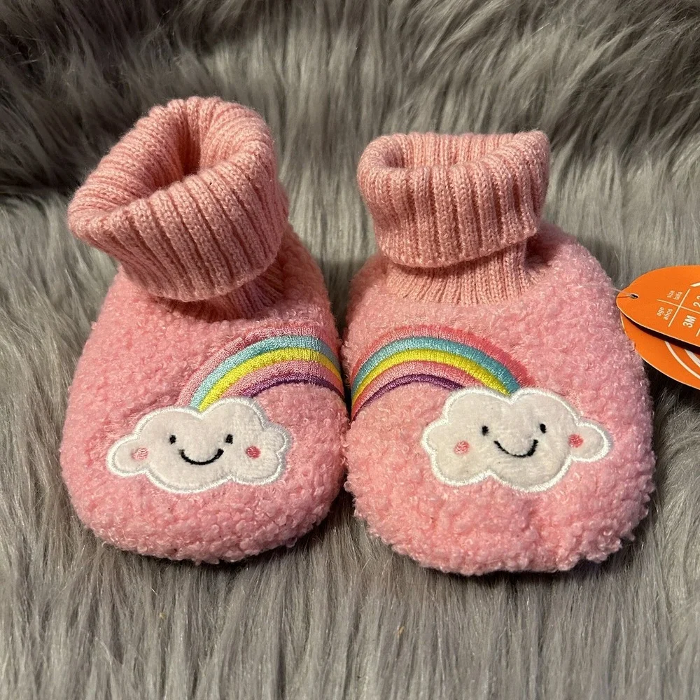 Wonder Nation Slippers Baby Girl's Size 5 Pink Fuzzy Rainbow Bootie Shoes NEW